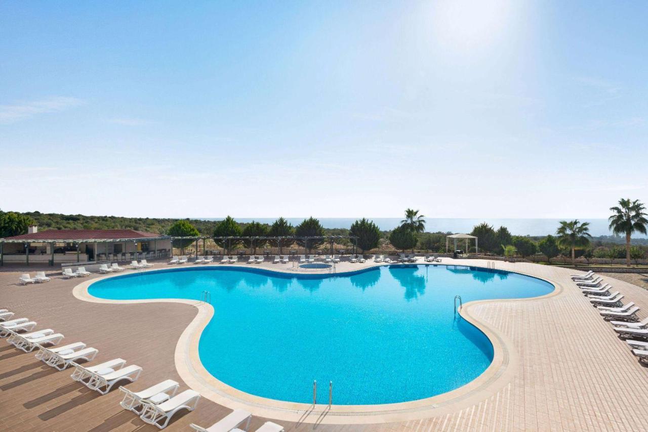 Ramada Resort By Wyndham Kizkalesi Exteriör bild