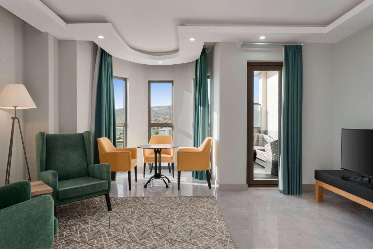 Ramada Resort By Wyndham Kizkalesi Exteriör bild