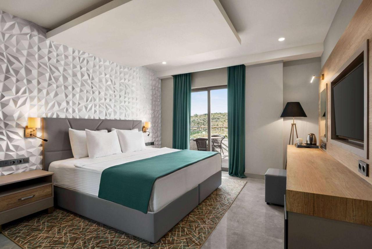 Ramada Resort By Wyndham Kizkalesi Exteriör bild