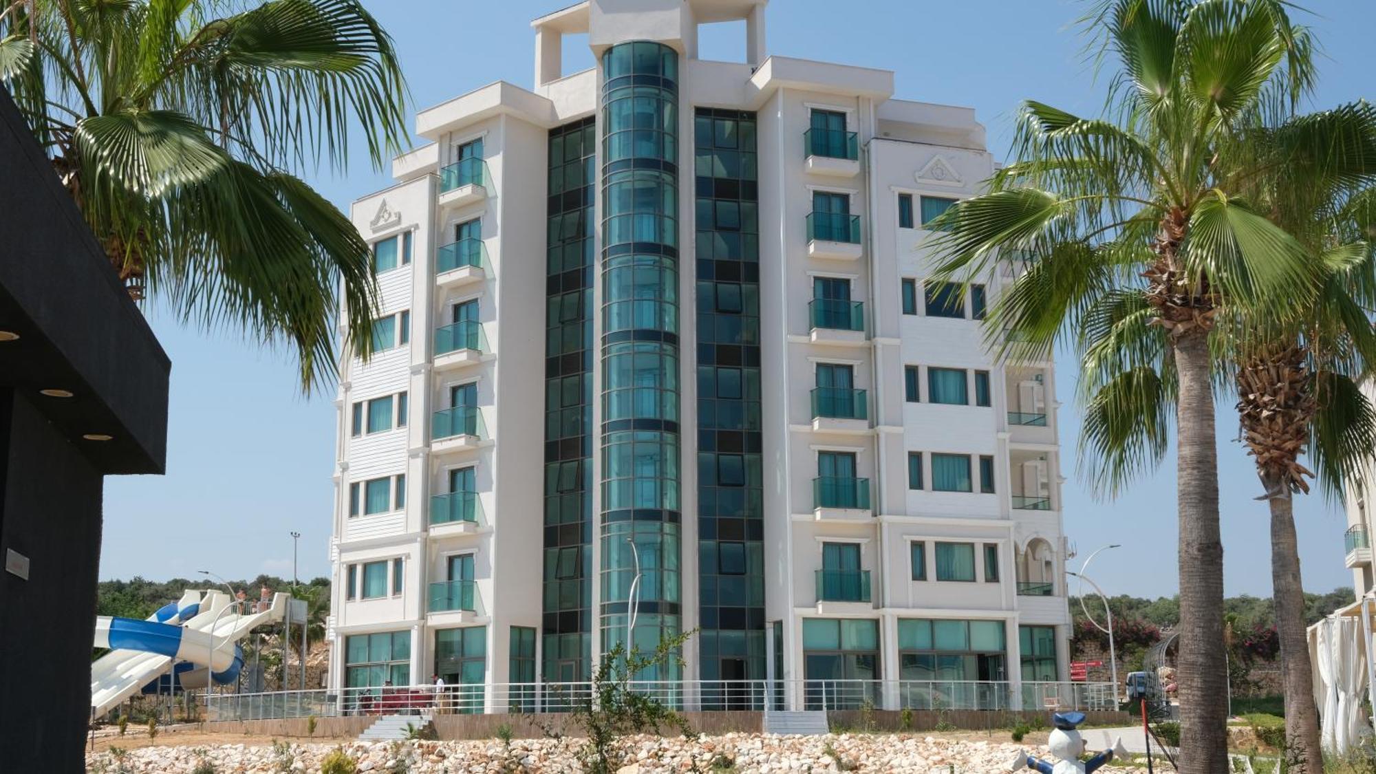 Ramada Resort By Wyndham Kizkalesi Exteriör bild