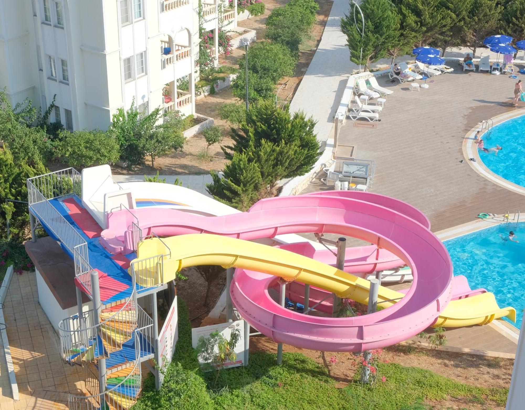 Ramada Resort By Wyndham Kizkalesi Exteriör bild